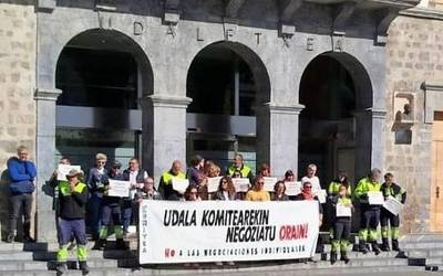“Manipulazio-maniobrak” salatu dituzte Amurrioko Udaleko langileek