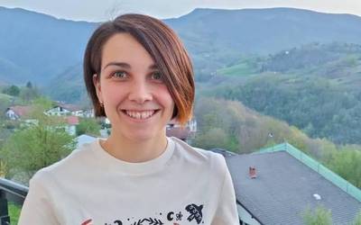«Tristea da zerbitzuak poliki-poliki galtzen ari garela ikustea»