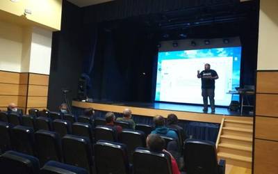 'Aramaioko egoera eta aukera energetikoak' hitzaldia, bihar, kultur etxeko areto nagusian
