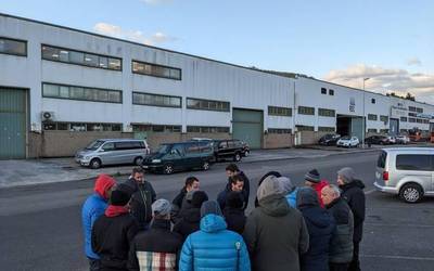 Lan ikuskaritza Imegarren egon da eta behargin bat topatu du grebalari baten lanpostua betetzen, LABek salatu duenez