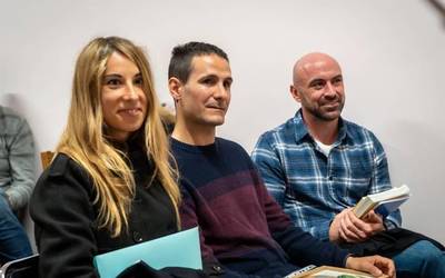 Paperezko bizitzek aitortza jaso dute