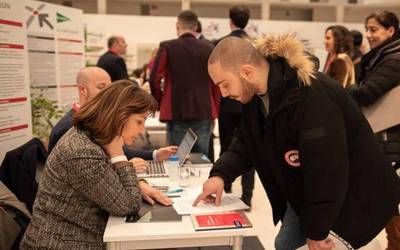 712 enplegu aukera izango dira Empleo Gune enplegu foroan