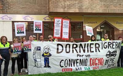 Olaia Alonso (ELA): "Dornier enpresaren jarrera itxia da; ez die langileei soldatarik igo nahi"