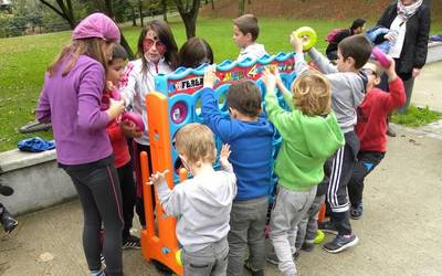 Haurraren Eguna ospatuko dute apirilaren 27an Lesakan