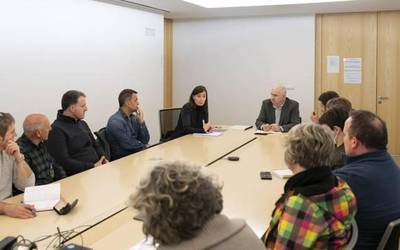 Zelena Renovable enpresak aurkeztu dituen hasierako dokumentuen inguruan ekarpenak egiteko deia egin diete udalek herritarrei