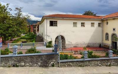 Arrastariako herritarrek Urduñako nagusien egoitza erabiltzeko mozioa onartu dute Amurrion