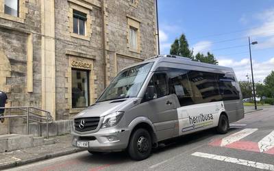 Herribusa Urtiagainen gelditzea eskatu ahal izango da domekan