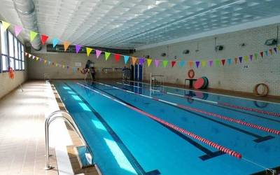 Zapatuan, goizeko 11:00tatik aurrera, igerilekua itxita egongo da erabiltzaileentzat