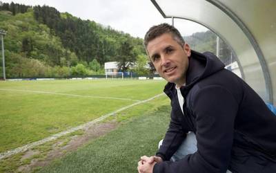 Jokin Aranbarri entrenatzaileak Eibar utziko du denboraldia amaitzean