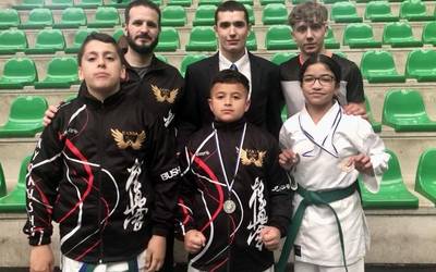 Hainbat domina eskuratu dituzte Saioako kideek Udaberriko Karate Txapelketan