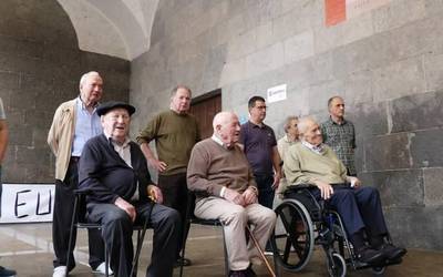 Jendetza elkartu du Pilotari Egunak