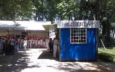 Labako kideek jaurtiko dute txupinazoa Oinez Txokoan