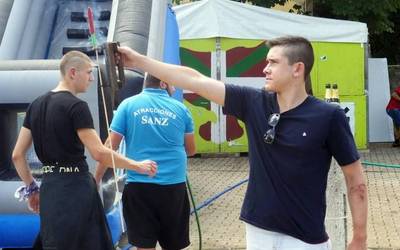 Josu Etxeberriak piztu du festa Iturmendin