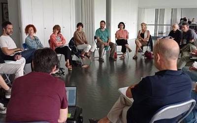 Lanartea elkartea aurkeztuko dute bihar antolatutako "Mitin Kulturalean"