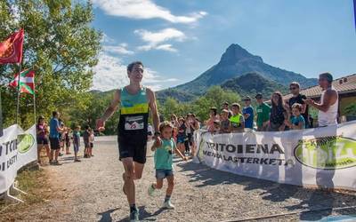 Tritoiena, prest