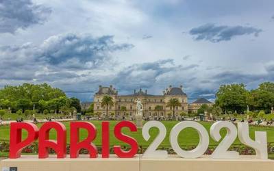 Lau arabar, Parisko jokoetan