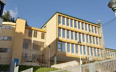 Lamuza, Latiorro eta Aretako ikastetxe publikoetan 600.000 euro baino gehiago inbertitu ditu Udalak
