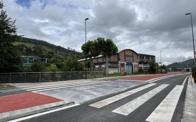 GI-632 errepidean lanak, ibilgailuek abiadura motel dezaten