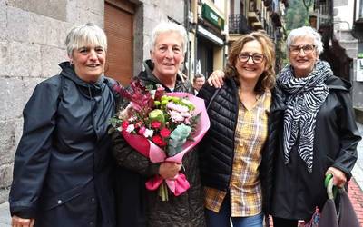 Lore eta guzti erretiroarengatik