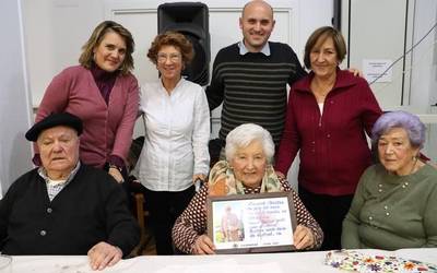 Bizipozak ez duela adinik erakutsi zuten