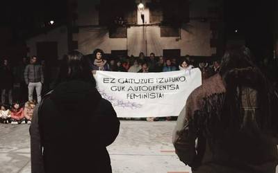 Indarkeria matxistaren kontra bat egin dute Leitzaldean eta Urumealdean