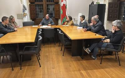 Hamasei urte eta gero, etxebizitzak eraiki ahalko dira hainbat landa-nukleotan