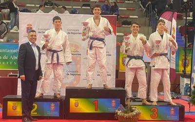 Desoreka judo klubeko Beñat Ovejerok lehen postua lortu zuen Tenerifeko Kopa Españan
