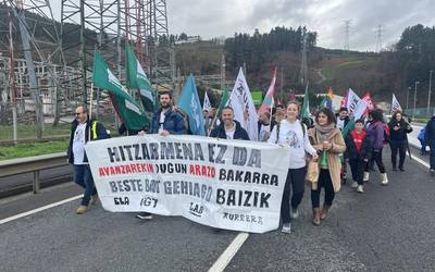 Mobilizazioa egin dute Avanzako langileek
