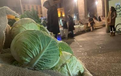 Abian dago Laudioko Azoka Ekologikoa