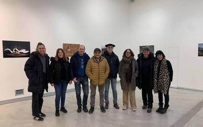 Hilaren 31ra arte ikusi ahal izango da Distiraren erakusketa kolektiboa