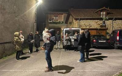 Urtea hasteko, kantu erronda