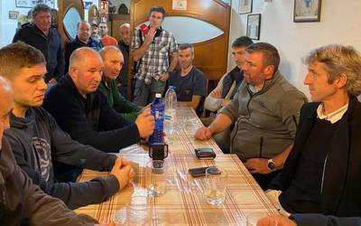 Arria V.ak eta Joxean Etxeberriak ez dute apusturik adostu