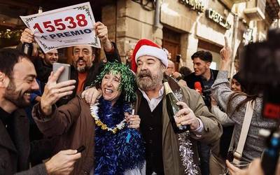 'Un lío de millones' komedia emango dute asteburuan Aita Marin