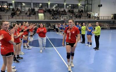 Omenaldi xume bezain merezitakoa