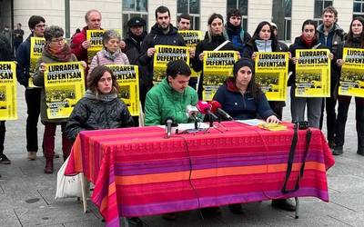 Aintzane Ariztegi: “Trikimailu juridikoak erabili dira baztandarron hitza isiltzeko, kriminalizazio saiakera salatu nahi dugu”