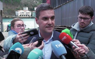 Erreakzioak Guardianen itxieraren aurrean: Aldundia “minduta”, sindikatuak instituzioei interpelatzen eta Jaurlaritza “gatazka konpontzeko lanean”