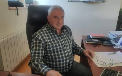 “Zuhatzako herriak eskatzen duena da trafiko astuna egokiagoak diren beste errepideetara desbideratu dadila”