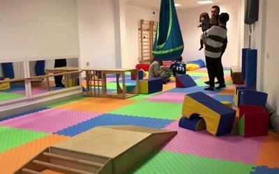 Katamarran ume-txokoa ezagutarazteko ate irekiak