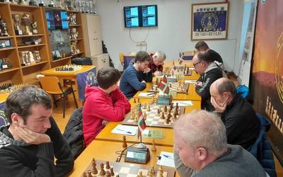 Hasi dira Gipuzkoako Xake Federazioaren Liga jokatzen