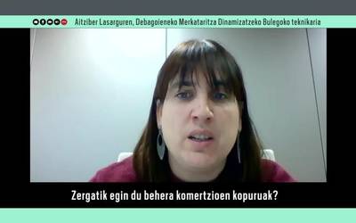 Aitziber Lasarguren: "Dendak isteak askotariko inplikazioak ditu kaleen itxura fisikoan, ekonomian eta gizartean"