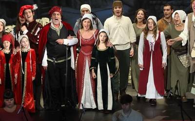 Salgai daude 'Hamelingo txirularia' musikala ikusteko sarrerak