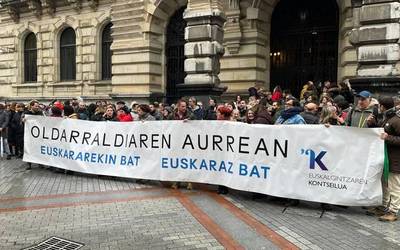 Bizkaiko Foru Aldundiaren langileen egonkortzearen aurkako sententzia salatu du Euskalgintzaren Kontseiluak