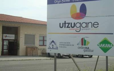 Ibarreko erakundeak komunikazio arduraduna kontratatu nahi dute