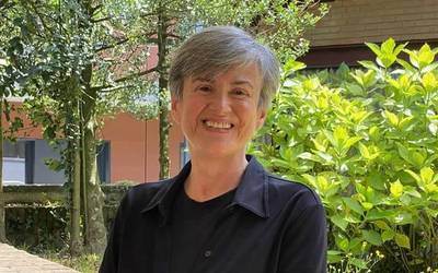 Luisa Etxenikerekin literatura tailerra izanen dute astelehenean Donezteben