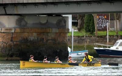 Bertan behera geratu da batelen hirugarren jardunaldia hiru estropada jokatu eta gero