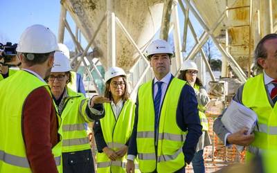 Alokairua etxebizitzarako sarbide eraginkorrenetako bat dela azpimarratu du Imanol Pradales lehendakariak