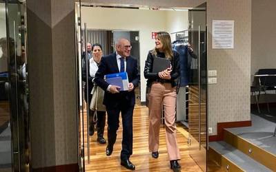 Ramiro Gonzalezek esan du Aiaraldea ez dela inbertsiorako erakargarria lan gatazken ondorioz
