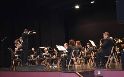 Musika bandak kontzertua eskainiko du etzi, Baztartxon