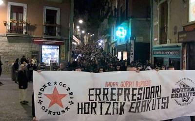 Indar Gorriko 61 kideren aurkako auzia artxibatu dute