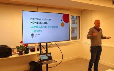 Soraluzeko Pertsona Nagusien Kontseilua eratzeko egitasmoa aurkeztu dute